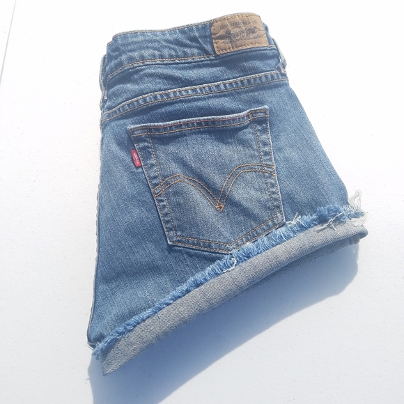 Levi's Pants - Levi's 545 Cutoffs